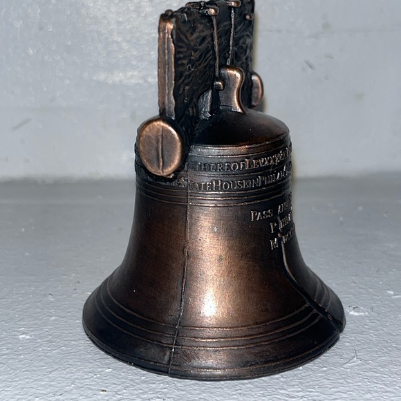 Vintage Liberty Bell - Picture 8 of 11